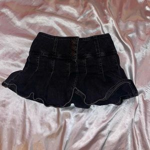 urban outfitters black denim low rise mini skirt